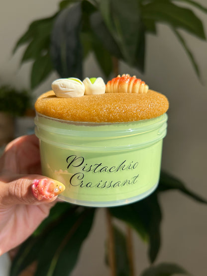 Pistachio Croissant